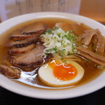 にぼしラーメン かのうや - 煮干しラーメン＋チャーシュー増し