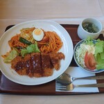 食事処 アカギ - カツナポリタン　800円