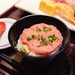 寿司 魚がし日本一 - ミニネギトロ丼