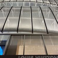 スガラボヴィー - 