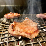 焼肉ホルモン 風土. - 特選厚切り牛タン　うめぇぞぉ