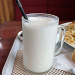 喫茶 アトリエ - バナナジュース480円に。