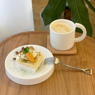 ドゥドジカフェ_0