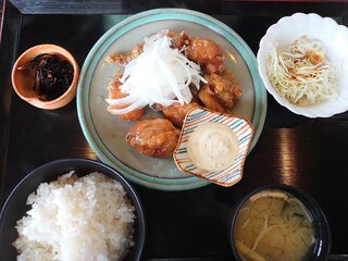 Chiduru - チキン南蛮定食770円。
