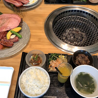 焼肉トラジ 京橋店 - 