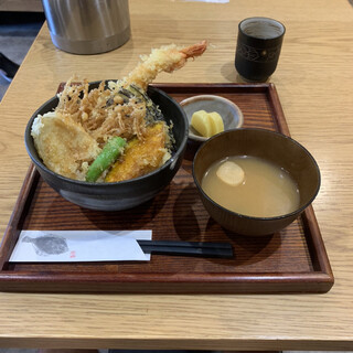 新江ノ島水族館周辺でおすすめのグルメ情報をご紹介 食べログ 新江ノ島水族館周辺でおすすめのグルメ情報をご紹介 食べログ