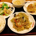 双龍居 - 小エビとイカの青梗菜炒め