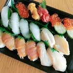 Kappasushi - つぶ貝、赤貝、鯛など