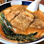 支那麺 はしご - 210812木　東京　支那麺 はしご 新小岩店　排骨担々麺横から