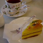 メザニンフロア ロビーラウンジ - ケーキセット