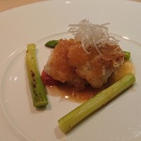 京風鉄板 はせ川 - 鱧のソテー 梅肉のバターソース