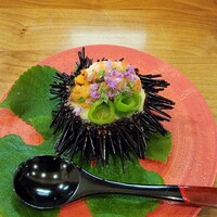 佳肴岡もと - 先付けは、明石の川津エビ、根室のウニ、伏見唐辛子、焼きなすのすり流し