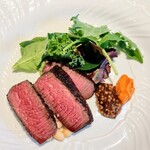 La Brianza - サカエヤ鹿児島県産経産牛ランイチ炭火焼き。味わい旨み濃い赤身の美味しさ噛むほどに口福(๑´ڡ`๑)大好き☆