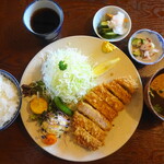 とんかつ せん - ロースかつ定食