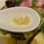 海老丸らーめん - ダイスカット桃