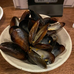 海老丸らーめん - てんこ盛りの殻