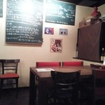 bistro ballon - 店内　可愛い