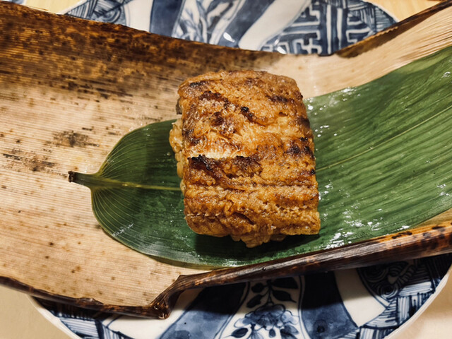 神田裕行　かんだ　ミシュラン三つ星　料理　豪華　本　和食　28000円 DEAN & DELUCA】日本料理かんだとDEAN & DELUCAが贈る、新年を