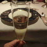 ラ・ベ - モエ・エ・シャンドンで心の準備を。。。