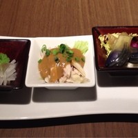 京鼎樓 HANARE店 - 前菜三種