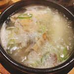 韓感 - 参鶏湯