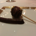 ラ・ベ - プティ・フールはこの二つ