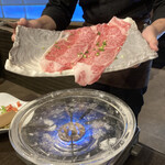 自社牧場直営宮崎牛専門店 皐月 - 水晶プレートで焼く極撰サーロイン焼きしゃぶ