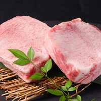 和牛極上タンステーキ