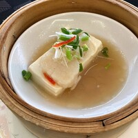 中国料理 桃李 - 豆腐とホタテの重ね蒸し　海鮮醤油