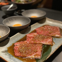 名古屋焼肉きらく - サーロインのすき焼き