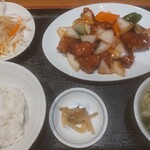 Pekin Hanten - 酢豚定食