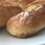 粉とクリーム - 先端に着目する。