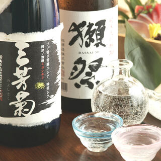 日本全国の銘酒を取り揃えております