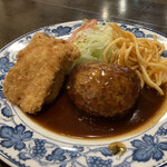 重亭 - ミニバーグ盛り合わせ