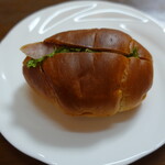 ジュリアンベーカリー - ホットドック(162円)