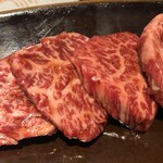 焼肉 ジャンボ - 