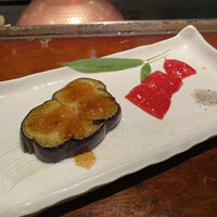 横浜瀬里奈 ステーキドーム - 