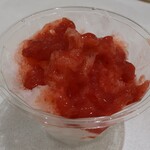 四代目氷屋徳次郎 日光天然のかき氷 和人堂 - つぶつぶ紅ほっぺ（ハーフサイズ）　800円