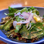 楽市 - サニーレタスメイン、
      ゴマだれドレッシングを使用。