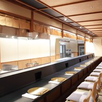 料亭旅館 熱海 小嵐亭 - 割烹料理カウンター