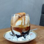 プレストコーヒー - コ―ヒ―ゼリ―アフォガ―ド800円♪