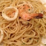 パスタ デ アリオスト - 2012.11.4(日)14時半 いつものエビとイカのペペロンチーノ