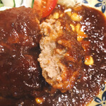 レストラン マカロニキッチン - 飲めるハンバーグ断面♪