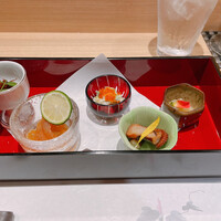 梅田 鮨 よこ田 - 