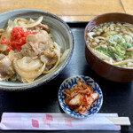 のり兵衛 - 豚しょうが焼き丼(+かけうどんのセット) (850円)