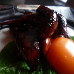 うなぎ亭 友栄 - 割きたてのきもズームアップ