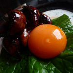 うなぎ亭 友栄 - 割きたてのきもズームアップ