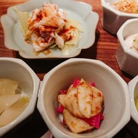 桃仙閣 東京 - 野菜の前菜三種と普通の前菜三種