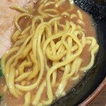 輝道家 - 酒井の麺はちょうどいい硬さ。