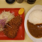 とんかつ檍のカレー屋 いっぺこっぺ - 